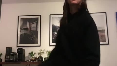 JAJAJAJAJAJAJAJA CUANDO ES EL BAILE MAS SIMPLE DE LA VIDAAAA🤣🤣🤣🤣🤣