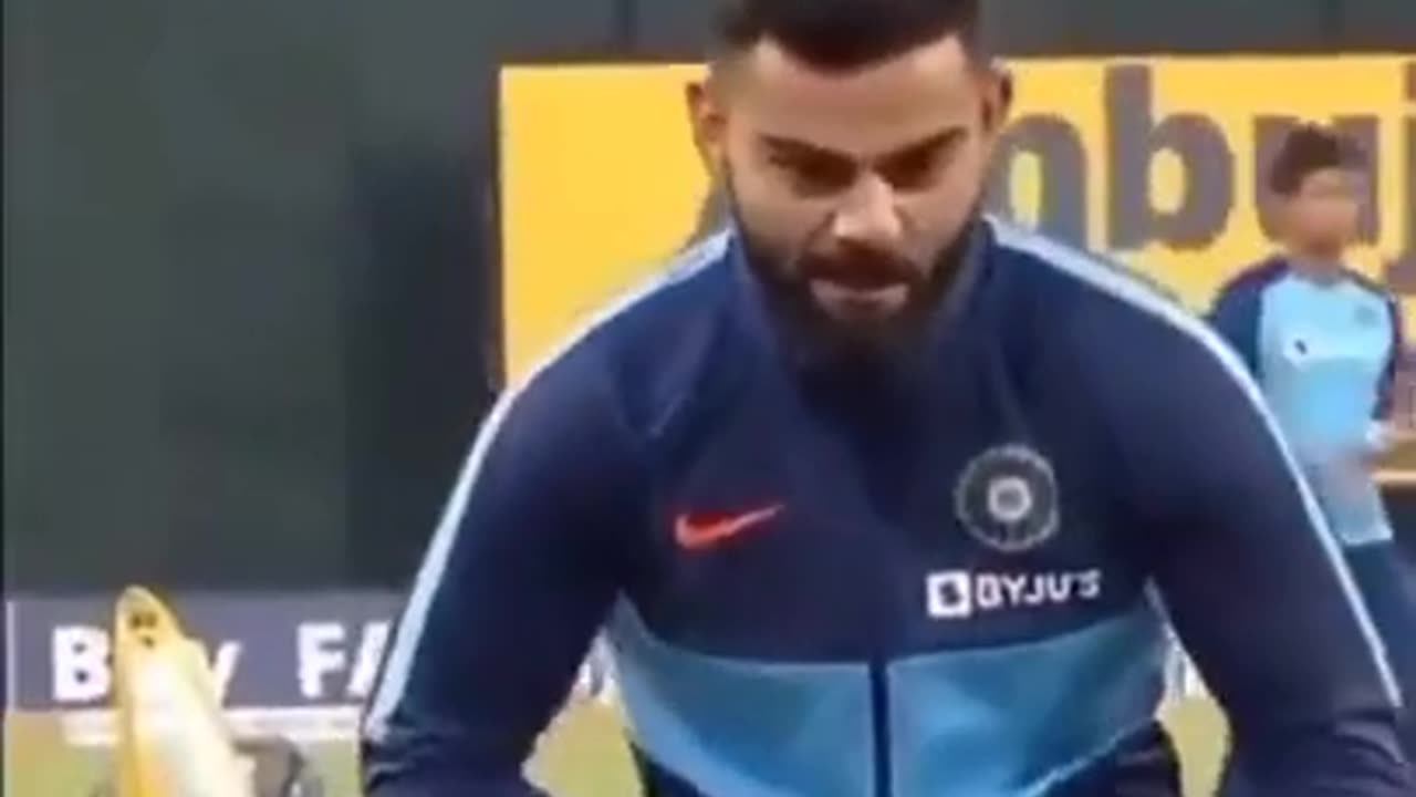 Virat Kohli 😂😂😂! | guess who is mimicking?| Cricket funny video