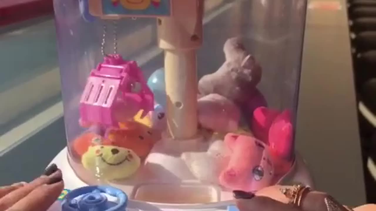 Claw machine