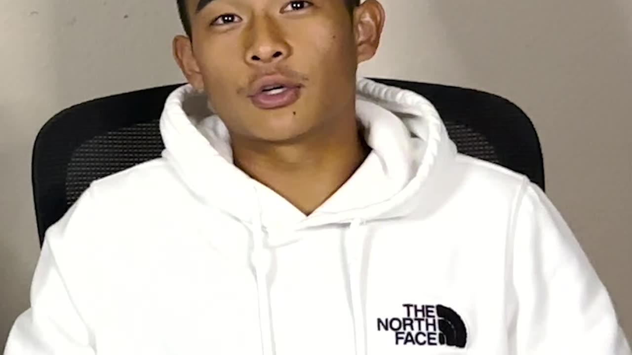 Name 3 people who are gross to go down on