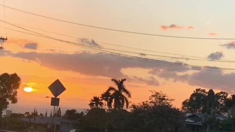 A collection of my sunset video clips with this home song i heard and loved tonight 🌅💛