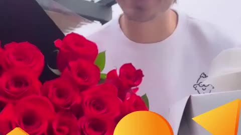 JUANPA ZURITA SE PONE MUY ROMÁNTICO CON SU NOVIA MACA POR EL 14 DE FEBRERO