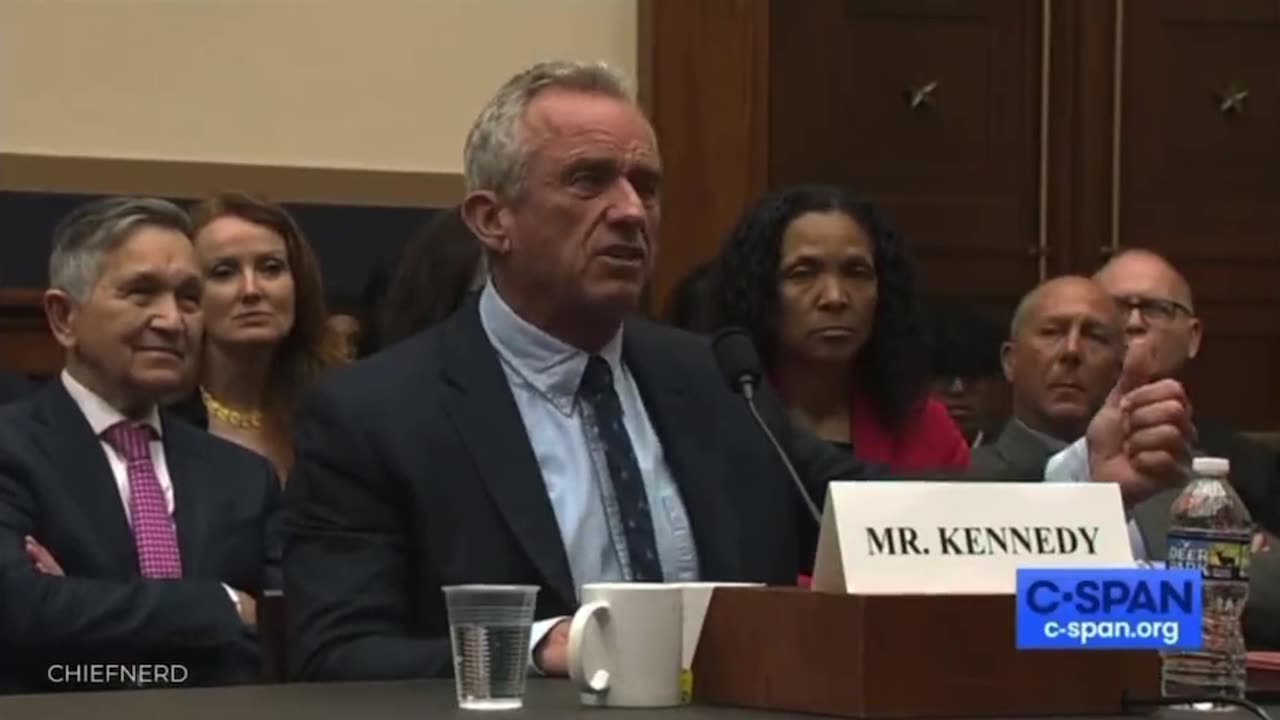 RFK JR: Trusting the experts is not a function of science or of DEMOCRACY.