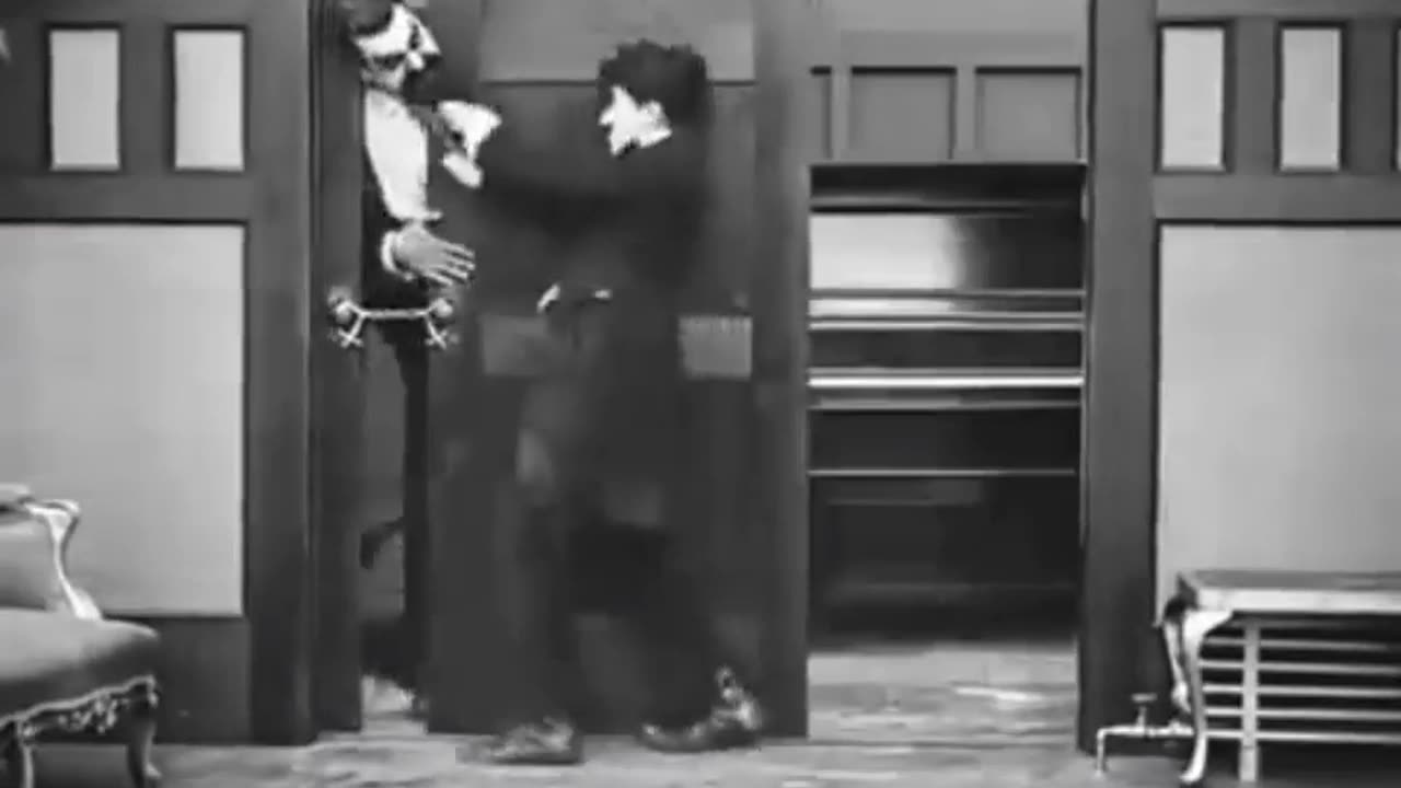 Trending funny video of Charlie Chaplin