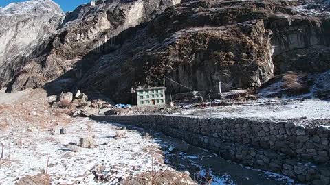 Only house survived during avalanche 2015