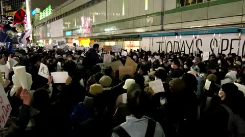 Chinese in Tokyo hold solidarity protest against lockdowns