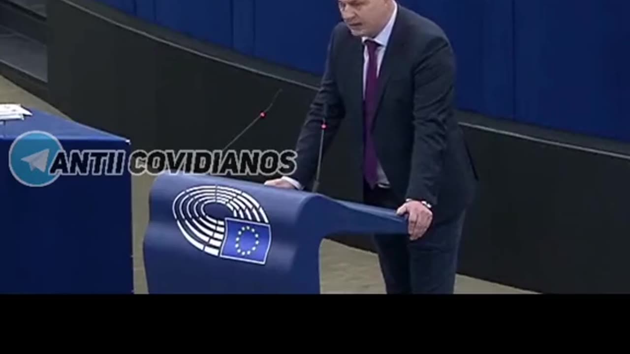 Mislav Kolakušić Parlamento Europeo habla de la corrupción sobre la vacuna Covid 19