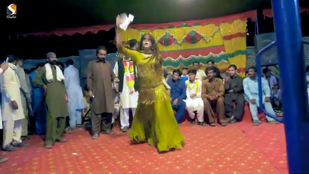 Rabi_Sakhi_-_Gul_Mishal_Pashto_Dance_Performance_2020