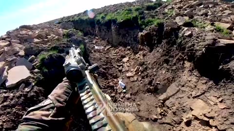 Ukrainians Raiding Trenches