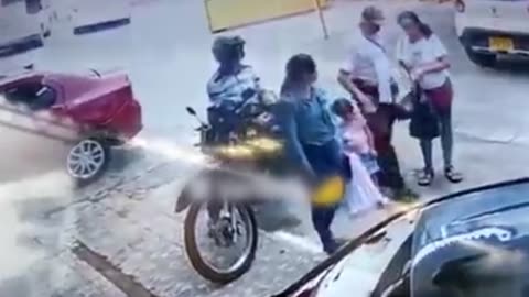 Hurto en Santander quedó video