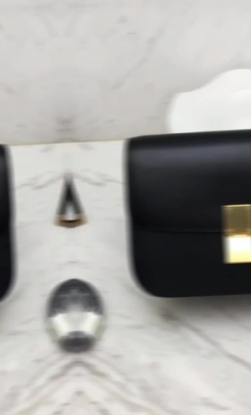 Celine Classic leather crossbody bag Very good condition Brown, black, yellow, Leather