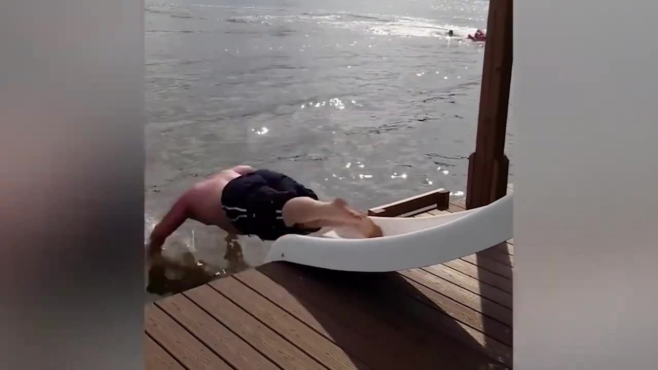 TRY NOT TO LAUGH IMPOSSIBLE!! (CHALLENGE)