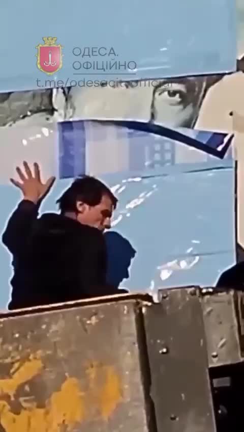 Ukrainian City Cancels Elon Musk 😂