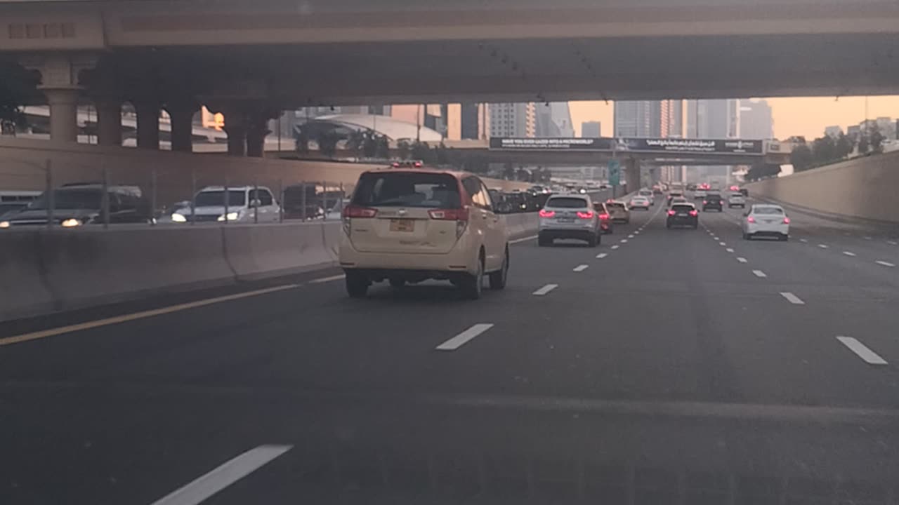 Duabi sheikh Zayed road