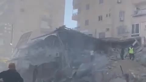 Aftermath of Israeli airstrikes on a building in the city of Tyre