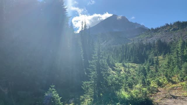 Oregon – Mount Hood – Gorgeous Glowing Alpine Paradise - 4K