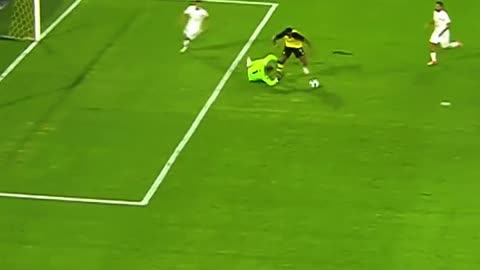 Strakosha jep asist për gol