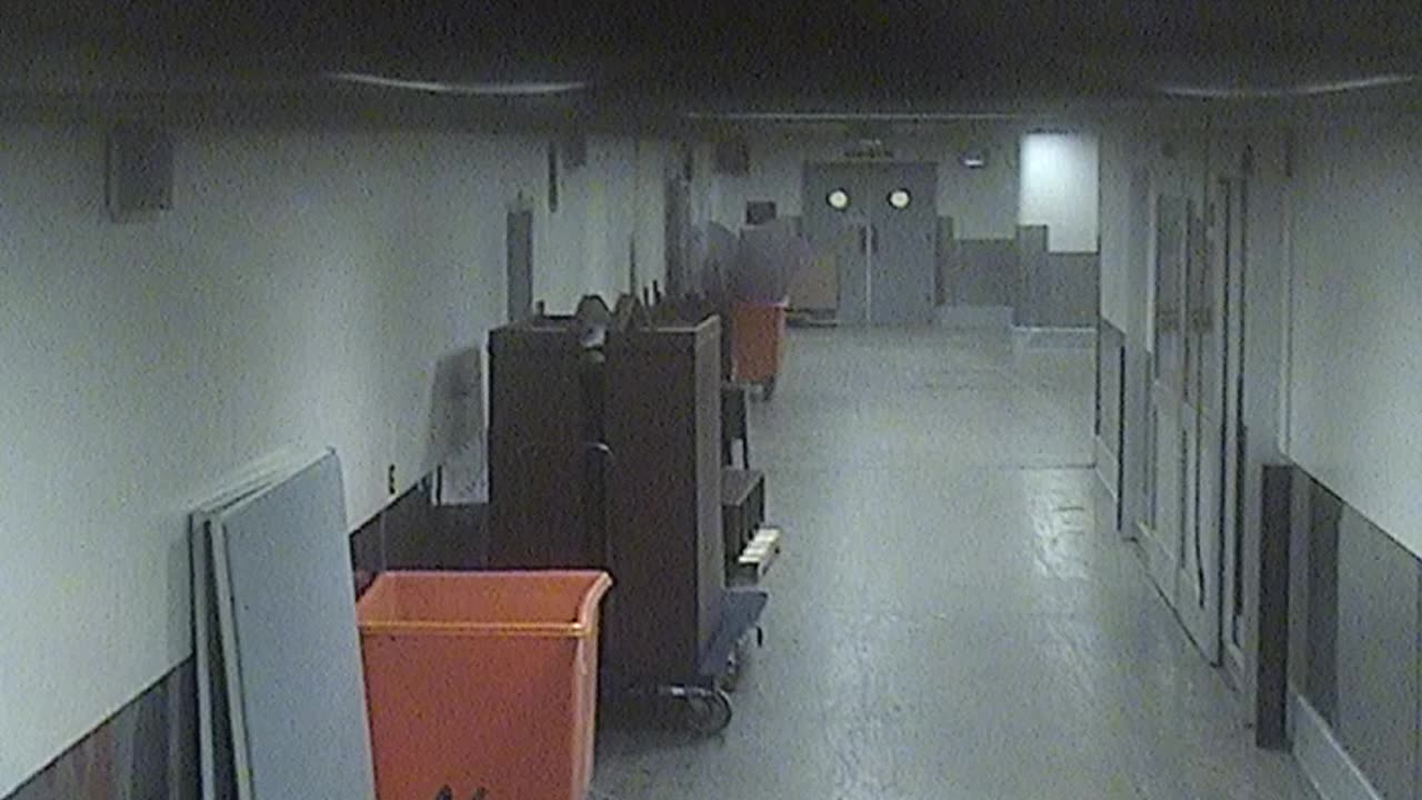 6096RHOBSBLoadingDockHallway_2021-01-06_23h59min15s023ms.mp4