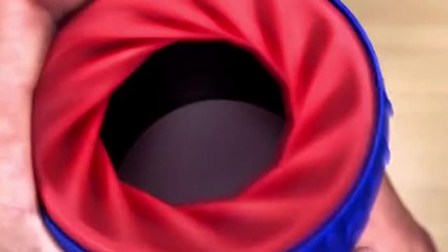 Unique au monde et #madeinfrance à voir sur neolid.com #invention #mug