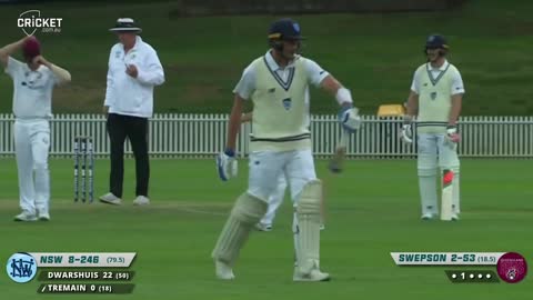 Gilkes, Abbott respond after Bulls quicks run rampant early | Sheffield Shield 2022-23