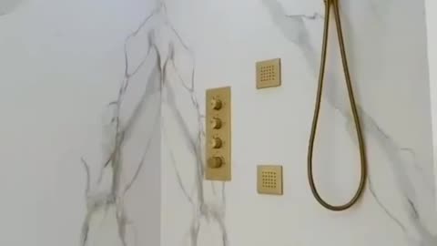 Modern Bathroom Oasis Design | Inspiring Shower Glass Area Designs | Design Lock Construction