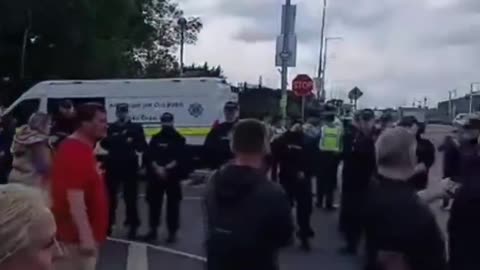 🚨 Ballyogan 🚨 Massive garda presence on site right now.