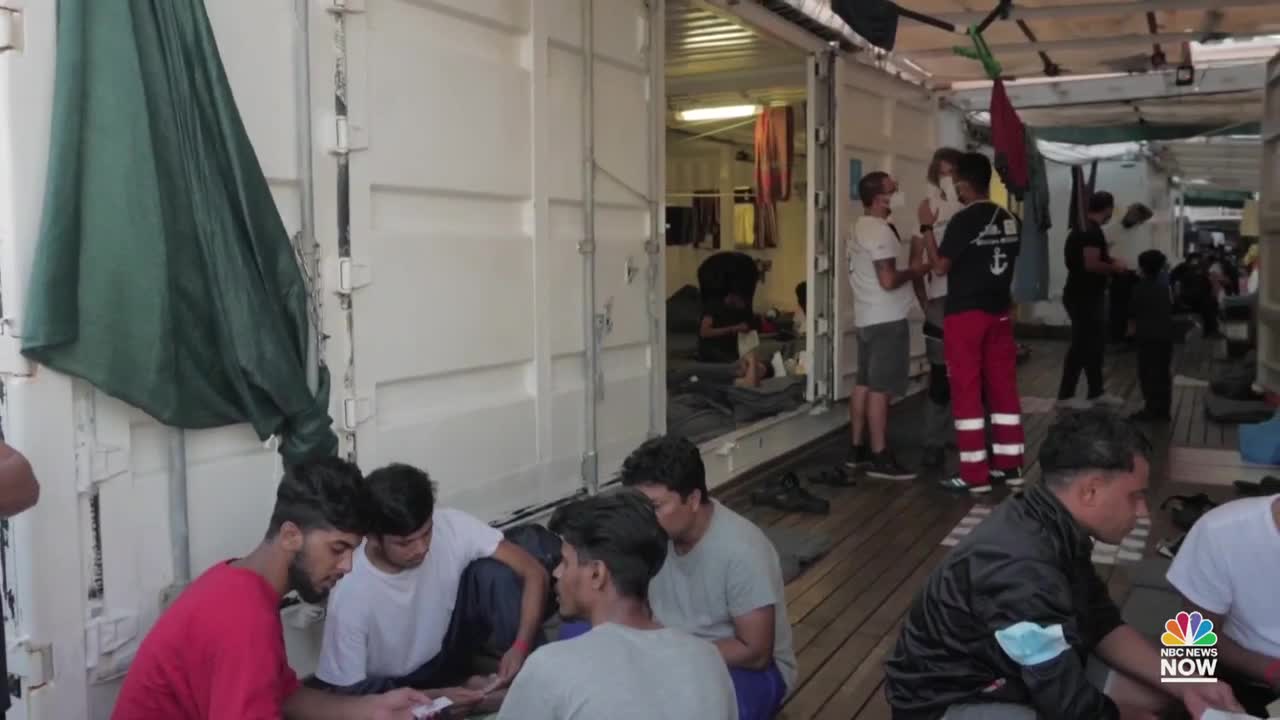 Italy Threatens To Ban NGO Ships After Thousands Of Migrants Rescued At Sea