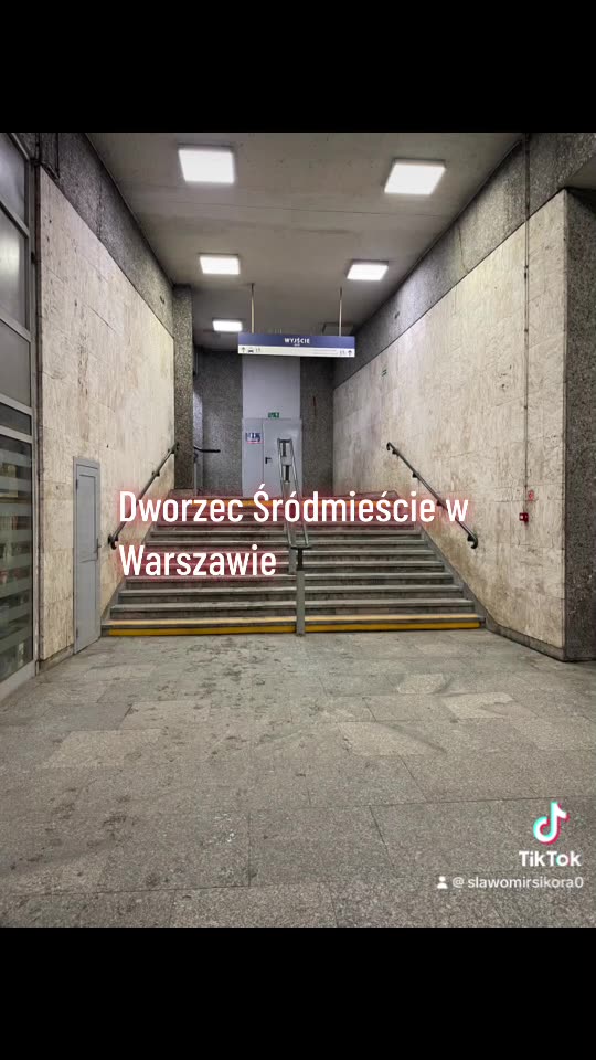 013. No War Dworzec Śródmieście. Trip with VIP. Sławomir Sikora