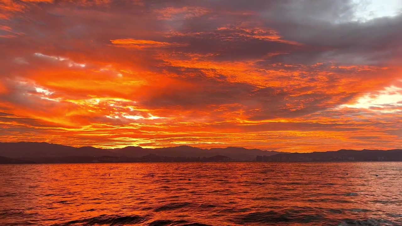 The sunset is very beautiful, with what, reason to share, and you