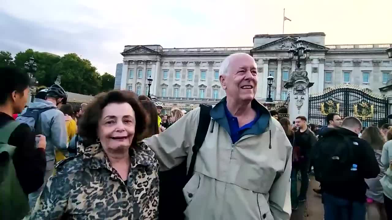 American Couple Inside Buckingham Palace as the Queen Died