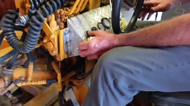 Motor Grader get an Electrical Tune Up and other fun facts!