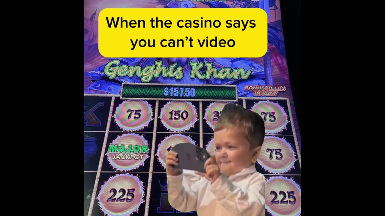 When the #casino says you can't video but you gotta show your friends! 🕶📱🤫