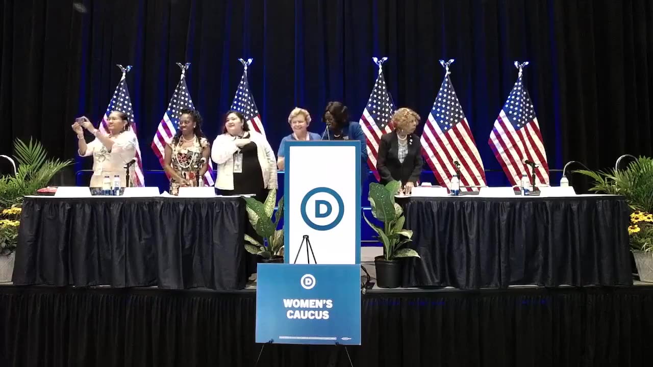 Democrats Can't Seem To Get The National Anthem Right At The DNC