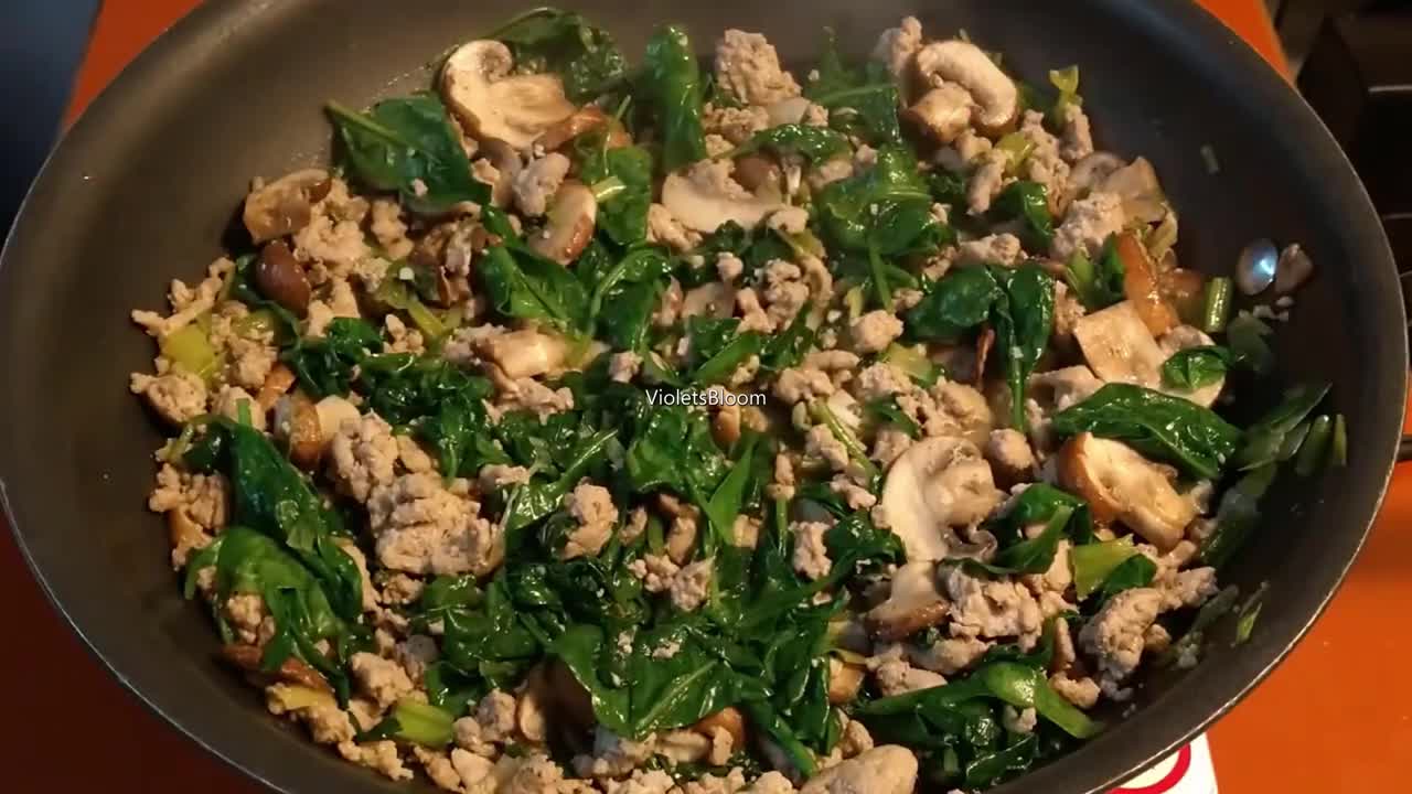 Cooking Noodles Turkey & Spinach