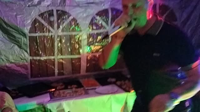 Megimooz 18th garden party