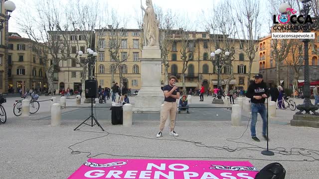 2022-03-26/05 - 23° evento Lucca Consapevole a Lucca. Intervento di Thomas