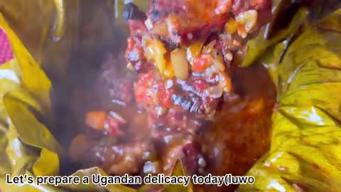 How to prepare beef luwombo | Ugandan steamed beef in banana leaves | African foods