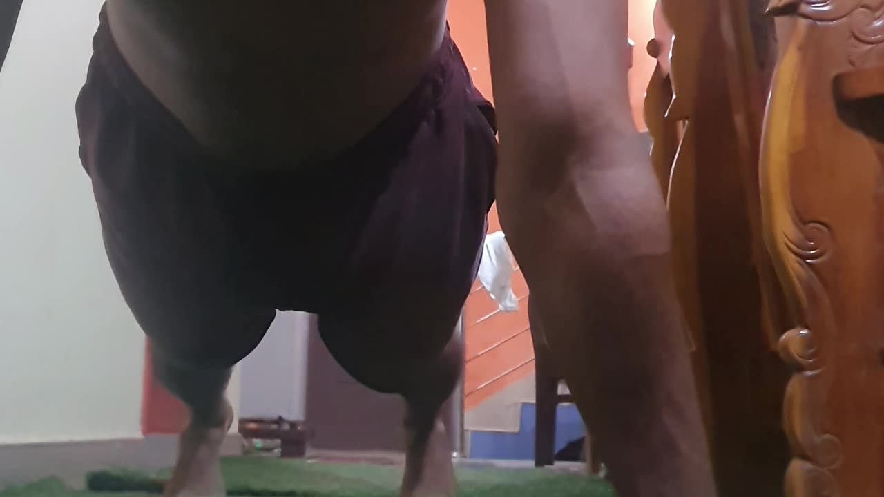 100 pushups everyday till the tates react day 19