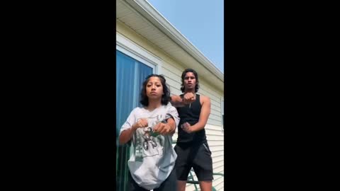 BEST ICONIC TIKTOK DANCE IN 2021 EVER!!!!!