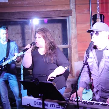 Mistrial Band sings Prince's Song I would die for you at Maloney's