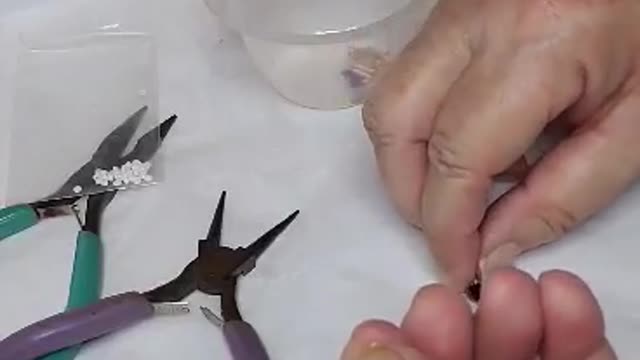 How to make Patriot earrings