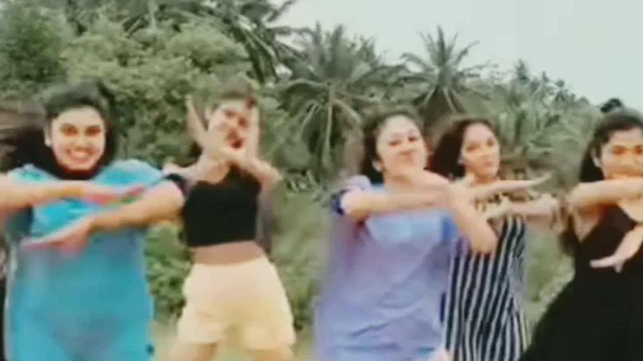 Girls funny dance