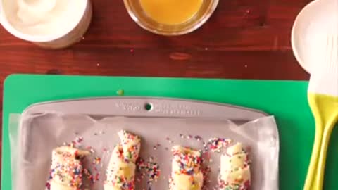 Rainbow Croissants That Are Super Easy 2021