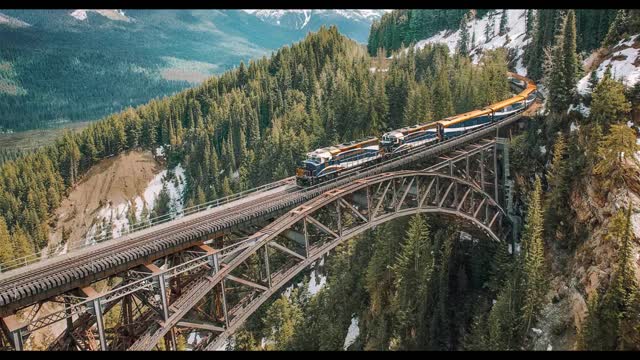 US wins first luxury train route with panoramic windows