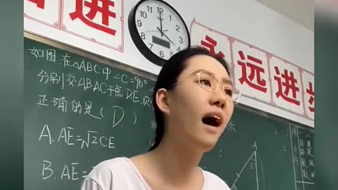 这才是真正教书育人的教师