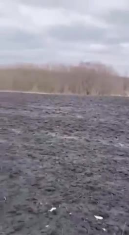 Teenagers Steal a Russian Tank