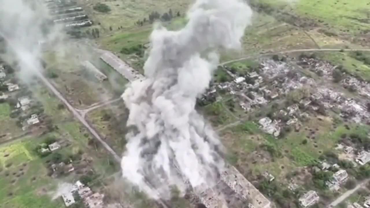💥 Ukraine Russia War | Twin Ukrainian JDAM Strike on Russian Strongpoint in Urozhaine | RCF