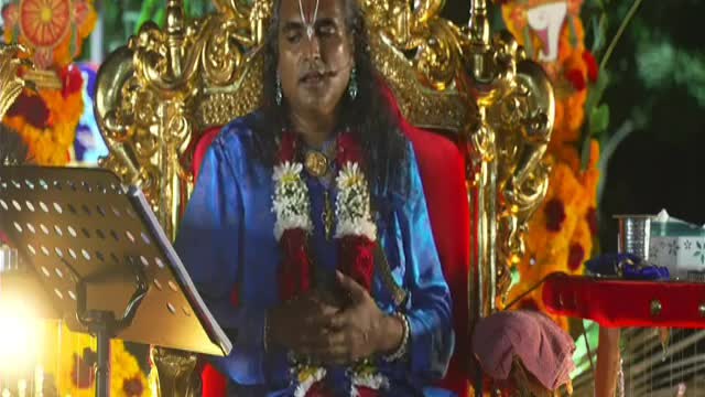 Kirtan before Darshan, Mauritius, March 27, 2022 - Paramahamsa Vishwananda