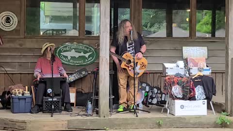 Robert Rolfe Feddersen & Terri Piet Feddersen "I like That Rock n Roll"