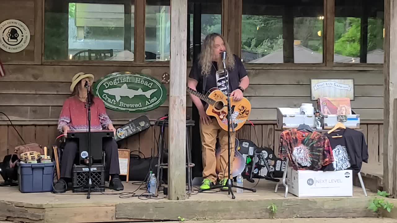 Robert Rolfe Feddersen & Terri Piet Feddersen "I like That Rock n Roll"